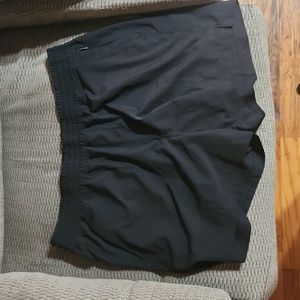 Old Navy active shorts